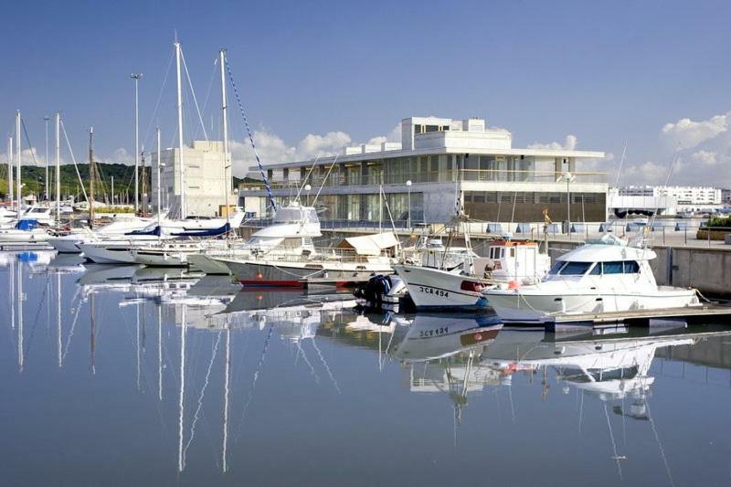 Apartamento Estudio Acuario Frente Mar バルバテ エクステリア 写真